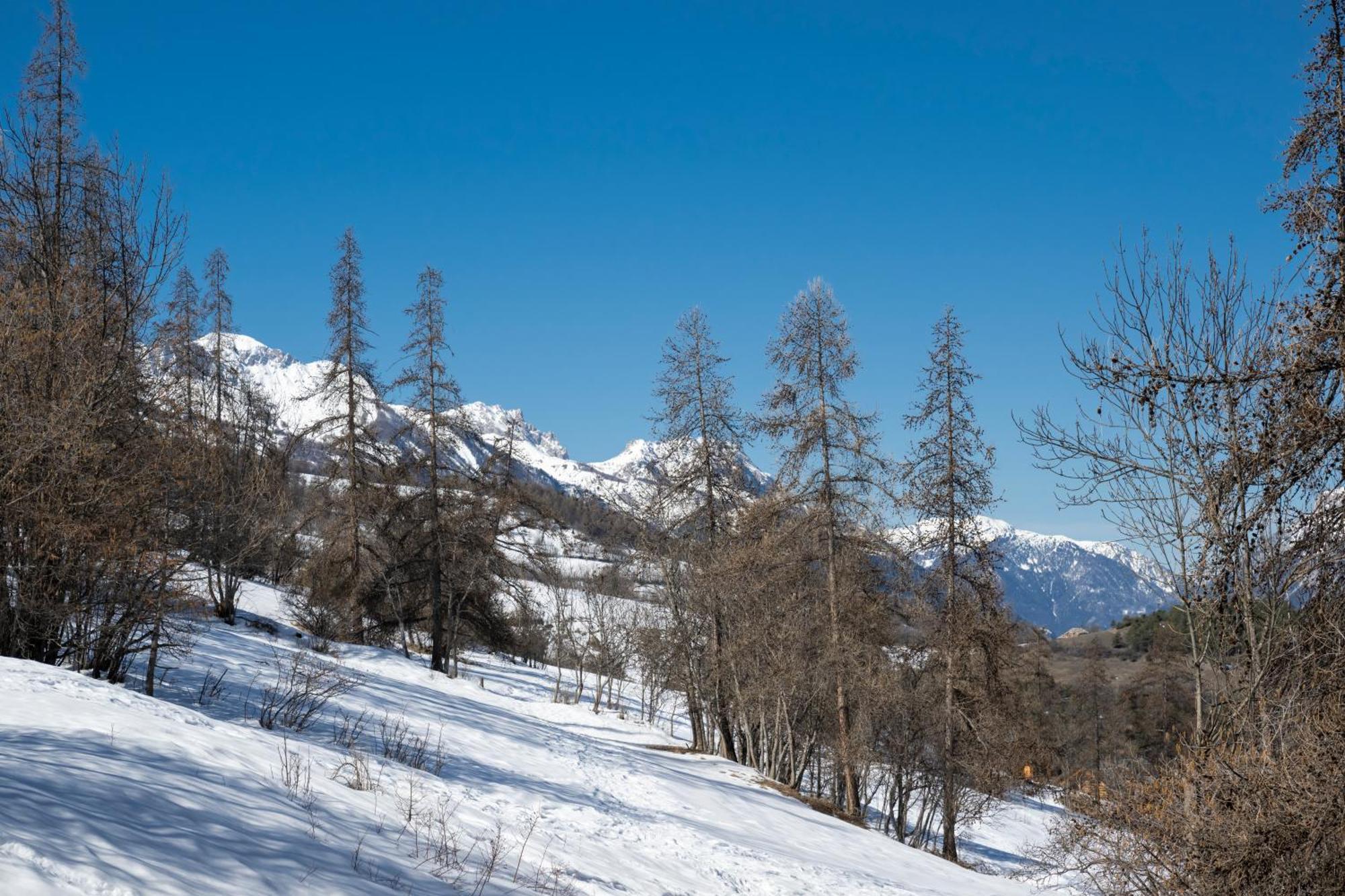 Doux Crepuscule - Au Bord Des Pistes - Parking Apartman Enchastrayes Kültér fotó